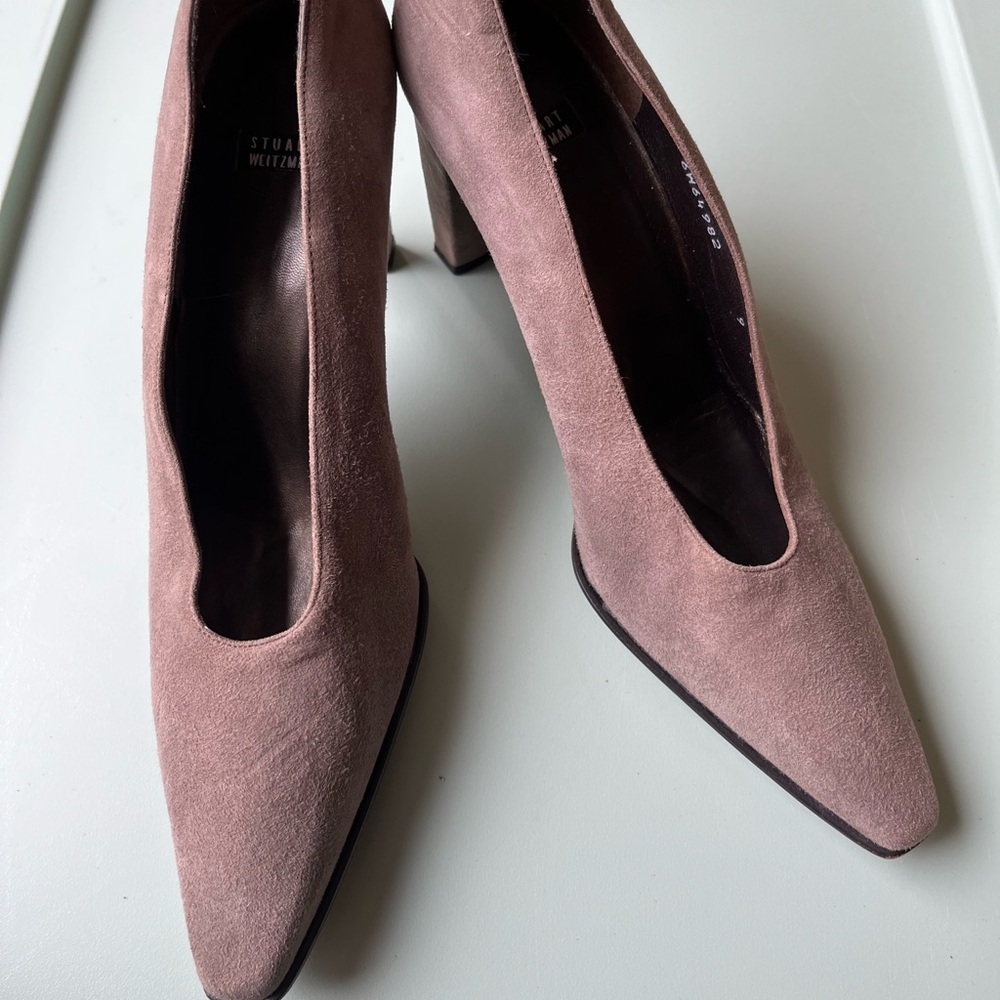 Stuart Weitzman Suede Heels Elegant Design